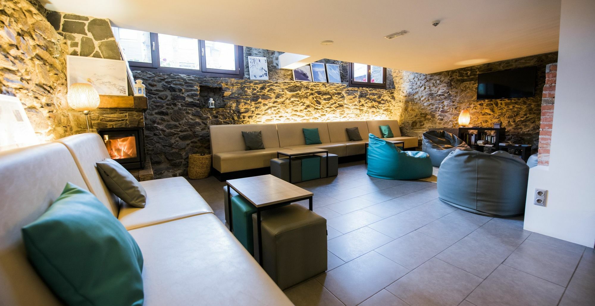 Mountain Hostel Tarter Eksteriør billede